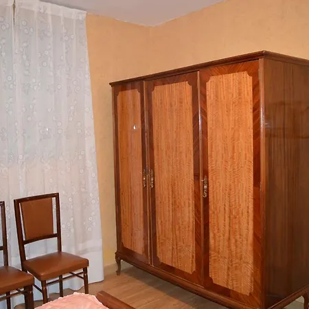Casa rural Lláganos